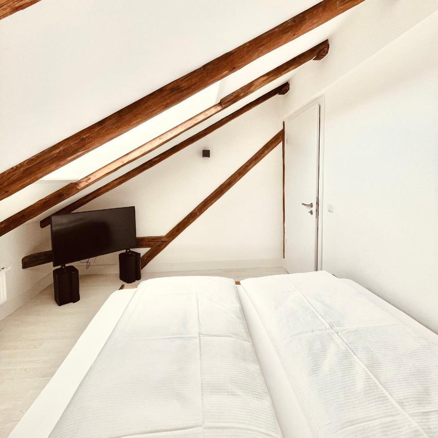 Loewe Oy-Mittelberg