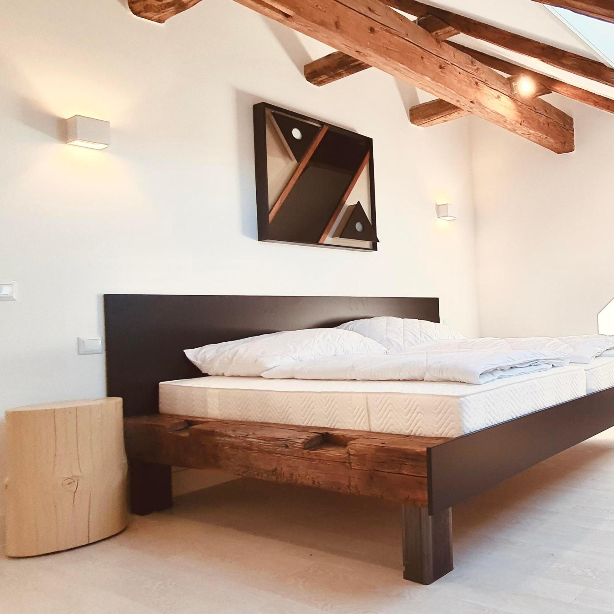 Loewe Appartement Oy-Mittelberg